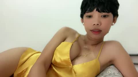 carmela online show from April 13, 4:40 am