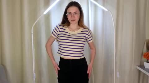 Snapshot of carmellalazo chatting on December 20, 4:14 pm Abigail online show from December 20, 4:14 pm