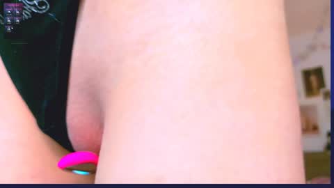 carmen__crybaby online show from May 23, 9:08 pm