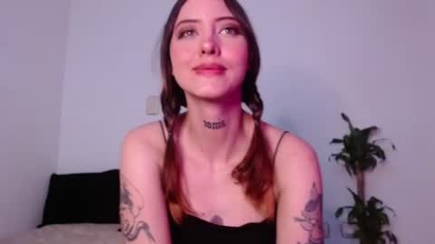 carmennrusso online show from November 28, 2:36 am