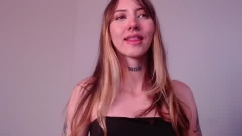 Snapshot of carmennrusso chatting on July 29, 4:27 pm carmennrusso online show from July 29, 4:27 pm