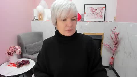 Carmen online show from February 22, 8:29 pm