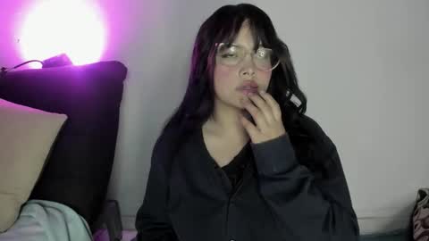 carolina dorothy online show from March 5, 5:31 pm