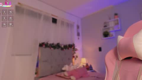 caro_sanchezz online show from October 9, 11:41 am