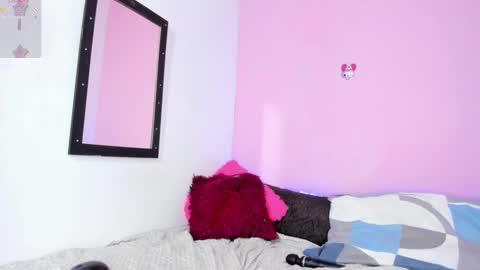 karol online show from December 11, 9:23 pm