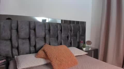 Carol  online show from November 2, 3:53 am