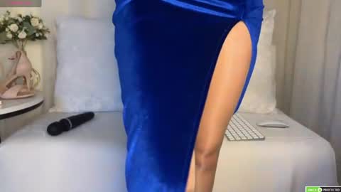 Snapshot of carolina__reaper chatting on July 11, 6:10 pm Carol online show from July 11, 6:10 pm