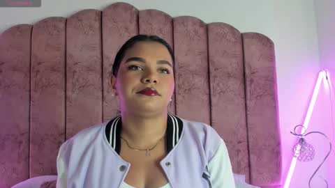 carolina_evannss online show from February 22, 3:51 am