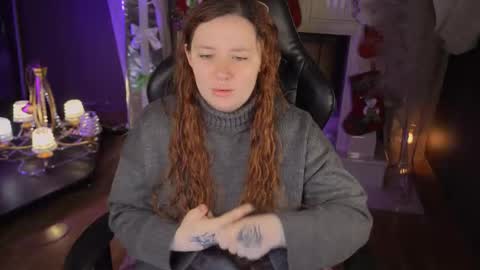 Snapshot of carolina_winter chatting on November 28, 12:41 pm Mira online show from November 28, 12:41 pm