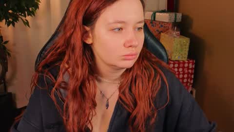 Snapshot of carolina_winter chatting on November 30, 1:15 pm Mira online show from November 30, 1:15 pm