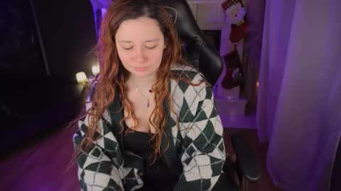 Snapshot of carolina_winter chatting on December 16, 5:12 am Mira online show from December 16, 5:12 am