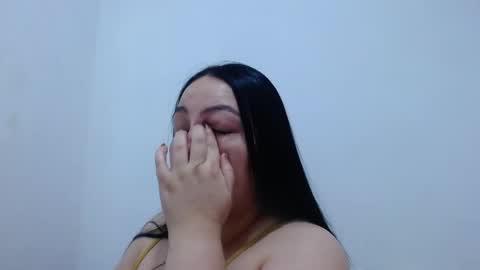 carolina_zabala_19 online show from April 17, 9:29 pm