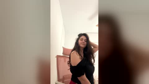 CarolinaS444 online show from March 7, 3:31 pm