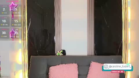 Snapshot of caroline_foster1 chatting on June 23, 12:25 pm caroline_foster1 online show from June 23, 12:25 pm