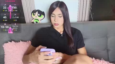 Snapshot of caroline_foster1 chatting on July 16, 12:22 pm caroline_foster1 online show from July 16, 12:22 pm