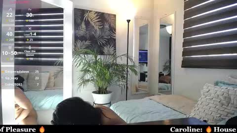 Snapshot of caroline_jackson_ chatting on February 26, 1:32 pm C A R O L I N E online show from February 26, 1:32 pm