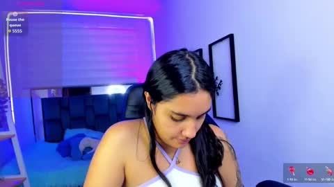 caroline_rodriguez_9 online show from September 19, 3:19 am