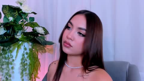 CarolineeGarcia online show from February 5, 2:05 pm