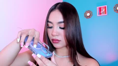 CarolineeGarcia online show from February 12, 1:37 pm