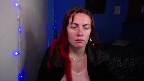 Carolinhe  online show from March 30, 11:44 am