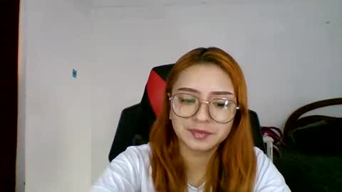 carolinnapinkman online show from July 27, 5:31 pm