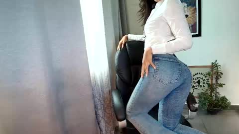 Snapshot of carolu_ chatting on October 17, 7:49 pm Caro online show from October 17, 7:49 pm