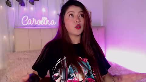 Snapshot of caromartiinnez chatting on October 23, 4:50 pm online show from October 23, 4:50 pm