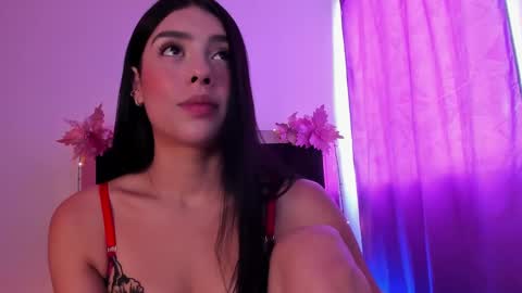 Snapshot of carorosse chatting on January 2, 6:34 pm Caro online show from January 2, 6:34 pm