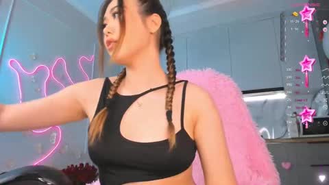 Snapshot of carpe_diemmm chatting on February 21, 8:49 pm Yummi online show from February 21, 8:49 pm