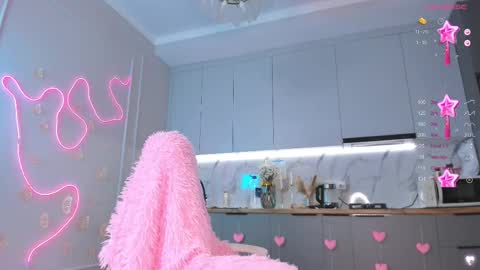 Snapshot of carpe_diemmm chatting on March 1, 12:28 am Yummi online show from March 1, 12:28 am