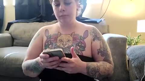 Snapshot of carreborn chatting on September 22, 3:47 pm Car online show from September 22, 3:47 pm