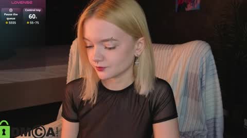 Carrie foster online show from April 4, 2:25 pm