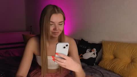 carriebradshawww online show from December 18, 7:20 pm