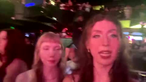 carrie madsin online show from May 14, 2:51 am