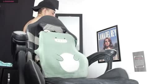 Matheus online show from June 11, 12:47 pm
