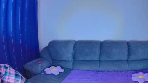 Nancy 3 online show from April 18, 12:42 pm