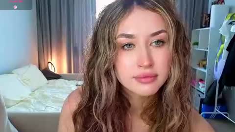 Kira online show from July 19, 4:22 pm