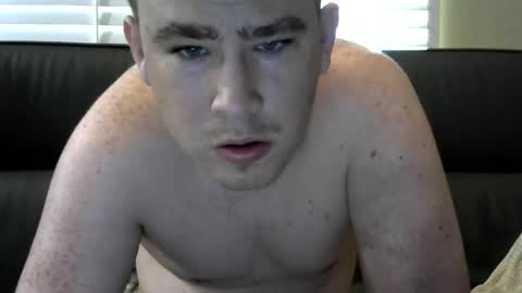 carsonlueders8775 online show from December 3, 3:32 pm