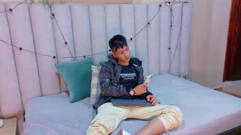 carter_noah_ online show from January 15, 3:22 am