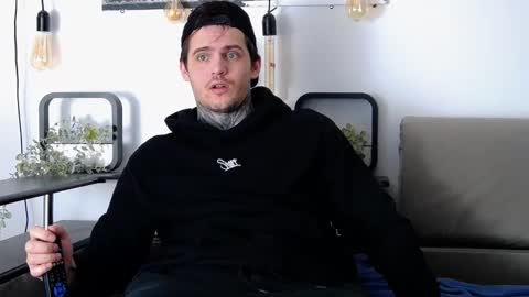 Carter online show from March 3, 1:31 pm