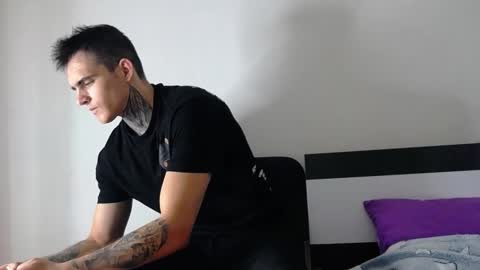 Carter online show from October 3, 8:33 am