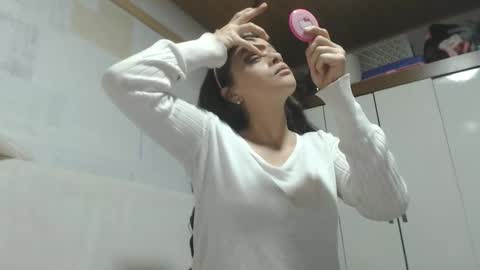 Snapshot of cary_mary chatting on January 29, 12:43 am Cary mary online show from January 29, 12:43 am