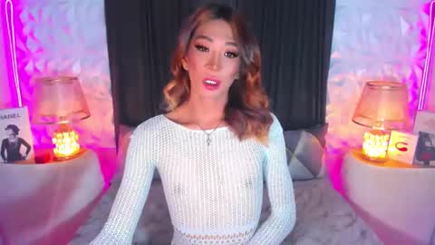 casandrawilson online show from December 16, 9:14 am