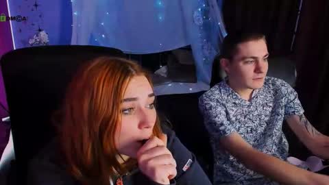 Snapshot of casey_meow_ chatting on January 15, 10:09 am casey_meow_ online show from January 15, 10:09 am