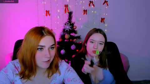 Snapshot of casey_meow_ chatting on January 17, 9:47 am casey_meow_ online show from January 17, 9:47 am