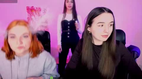 Snapshot of casey_meow_ chatting on February 10, 9:57 am casey_meow_ online show from February 10, 9:57 am