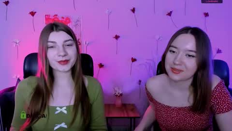 Snapshot of casey_meow_ chatting on February 18, 10:00 am casey_meow_ online show from February 18, 10:00 am