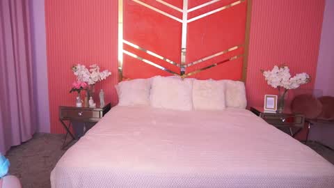 casey_min online show from April 10, 6:29 am