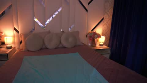 casey_min online show from April 22, 12:50 pm