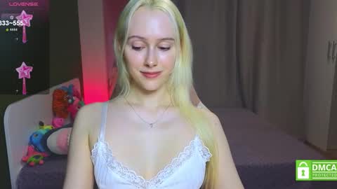 My name is Casey... Nice to meet you  I will be happy to have funthumbs up please its important online show from December 3, 3:03 am